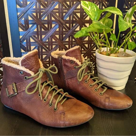 GIANNI BINI Leather Boots - Picture 2 of 7